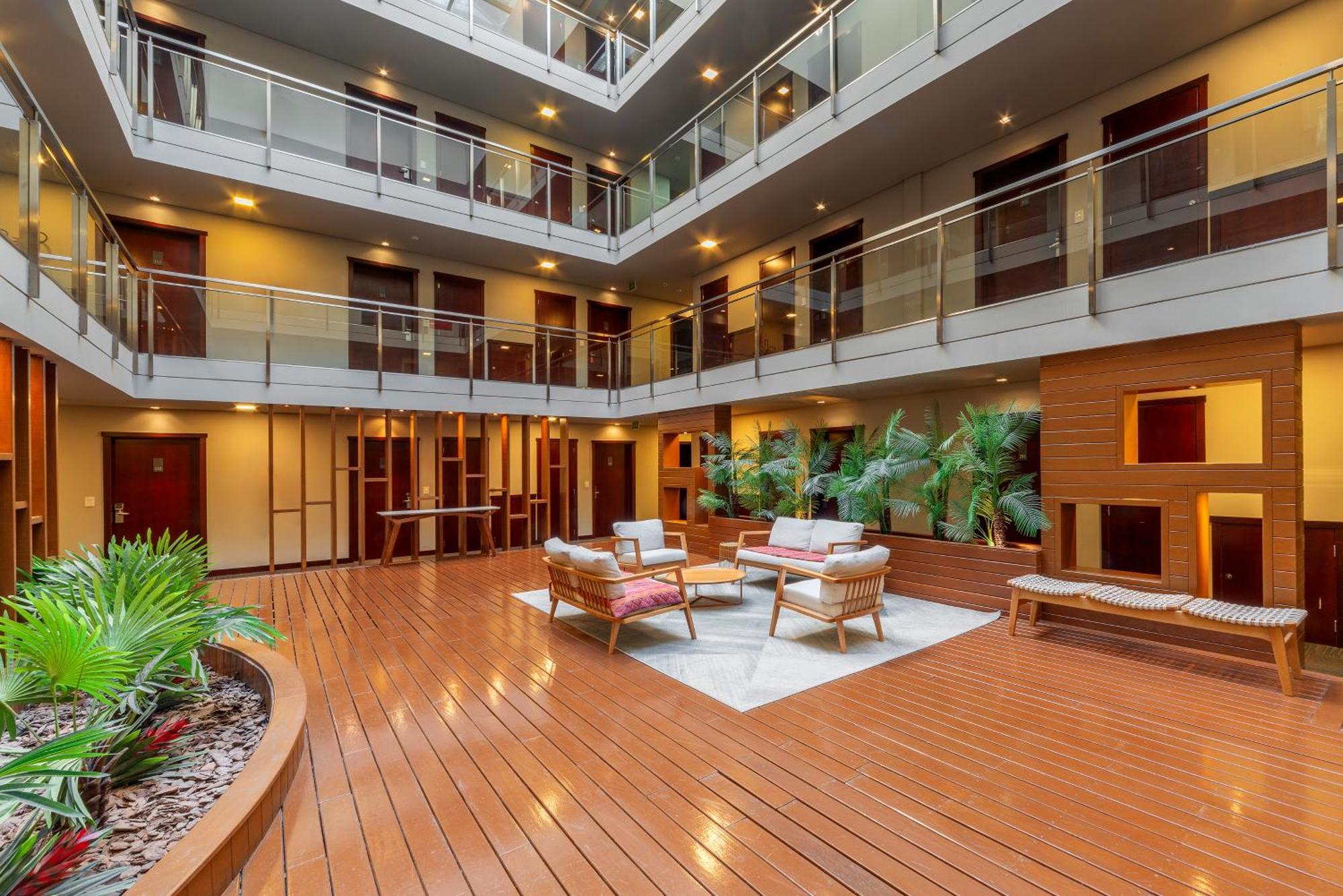 Hotel Laghetto Stilo Borges กรามาโด ภายนอก รูปภาพ